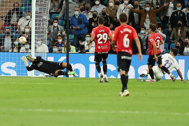 意大利新任主帅曼奇尼重返国家队，皮尔洛遗憾落选